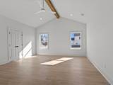 22040 Mulligan Parkway - Photo 17