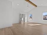 22040 Mulligan Parkway - Photo 18