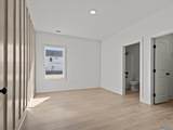 22040 Mulligan Parkway - Photo 31