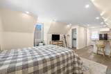 2305 Warwick Avenue - Photo 36