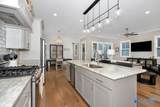 111 Lombard Street - Photo 15