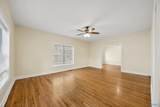 211 Kyle Street - Photo 4