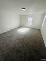1028 Lakeview Lane - Photo 23