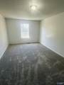 1028 Lakeview Lane - Photo 25