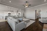 139 Midpark Drive - Photo 3
