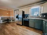 77 Greenvale Drive - Photo 7