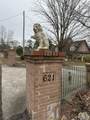 621 Leslie Lane - Photo 3