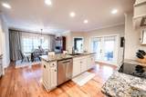 224 Watterson Way - Photo 14