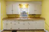 1502 Tower Street - Photo 10