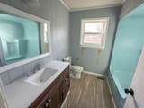 1111 James Avenue - Photo 13