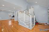 409 Jordan Lane - Photo 11