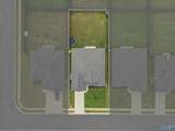 3015 Henry Road - Photo 40