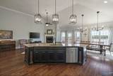 6806 Breyerton Way - Photo 9