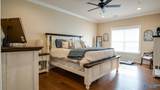 801 Thomas Avenue - Photo 14