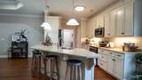 801 Thomas Avenue - Photo 8