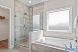 3003 Henry Road - Photo 31