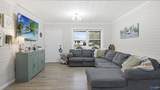 1602 Linwood Drive - Photo 3