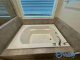 7112 Hickory Cove Way - Photo 21