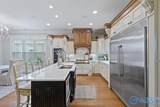 203 Coach Lamp Drive - Photo 2