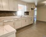 609 Chapman Avenue - Photo 32