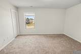 221 Portrait Street - Photo 14