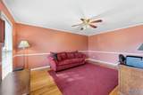 22 Bradley Street - Photo 8
