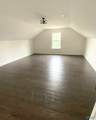 425 Cloverleaf Drive - Photo 19