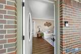 2417 Sunset Strip - Photo 4