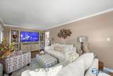 2417 Sunset Strip - Photo 6