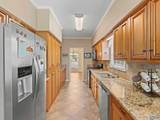207 Beauchamp Place - Photo 32