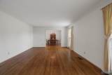 209 Vincent - Photo 6