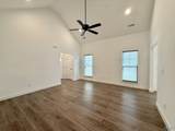 1033 Highgrove Heights - Photo 7