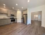 1033 Highgrove Heights - Photo 9
