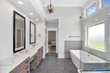 120 Geneva Court - Photo 43