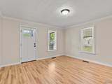 209 Baxter Avenue - Photo 9