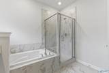 15007 Greenleaf Drive - Photo 14