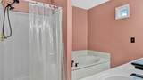 100 Silver Tail Lane - Photo 14