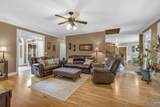 104 Glen Ives Way - Photo 9