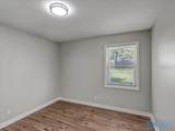 3018 Holiday Drive - Photo 19