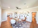 621 College Street - Photo 20