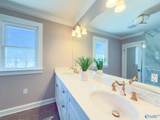 621 College Street - Photo 29