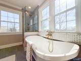 621 College Street - Photo 45