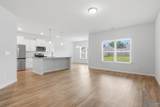 250 Paladin Street - Photo 2
