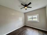 2511 Sansom Avenue - Photo 7
