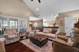 240 Oak Leaf Lane - Photo 11