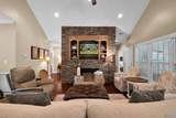 240 Oak Leaf Lane - Photo 9