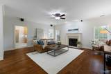210 Pennsylvania Avenue - Photo 2