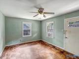 1004 Crestline Road - Photo 4