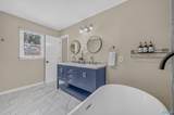 233 High Road - Photo 30