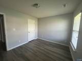 114 Amsterdam Place - Photo 14